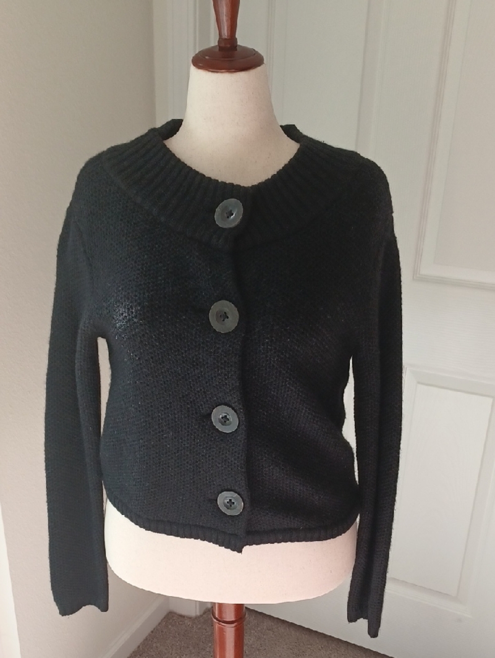 Vince Black Button-Front Rib Collar Cardigan Large
